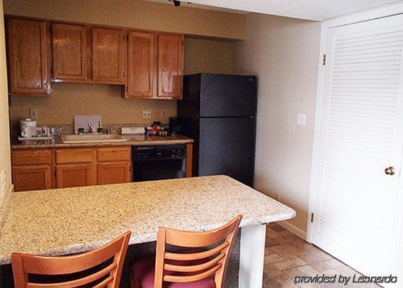 Quality Suites Хънт Вали Екстериор снимка