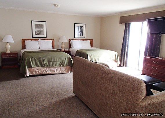 Quality Suites Хънт Вали Екстериор снимка